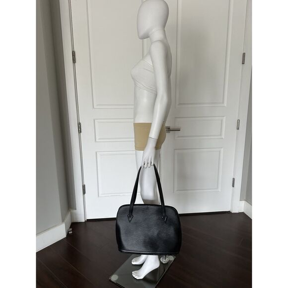 LOUIS VUITTON Black Noir Epi Leather Lussac Shoulder Bag - Picture 3 of 12